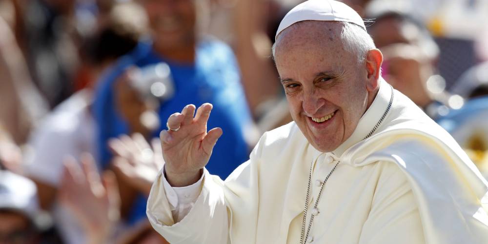 Papa Francisc: Catolicii divorțați nu trebuie excomunicați - papa-1438791135.jpg