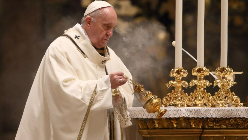 Papa Francisc a condamnat cruzimea războiului din Ucraina chiar la slujba de Înviere de Paștele Catolic - papa-1650201385.jpg