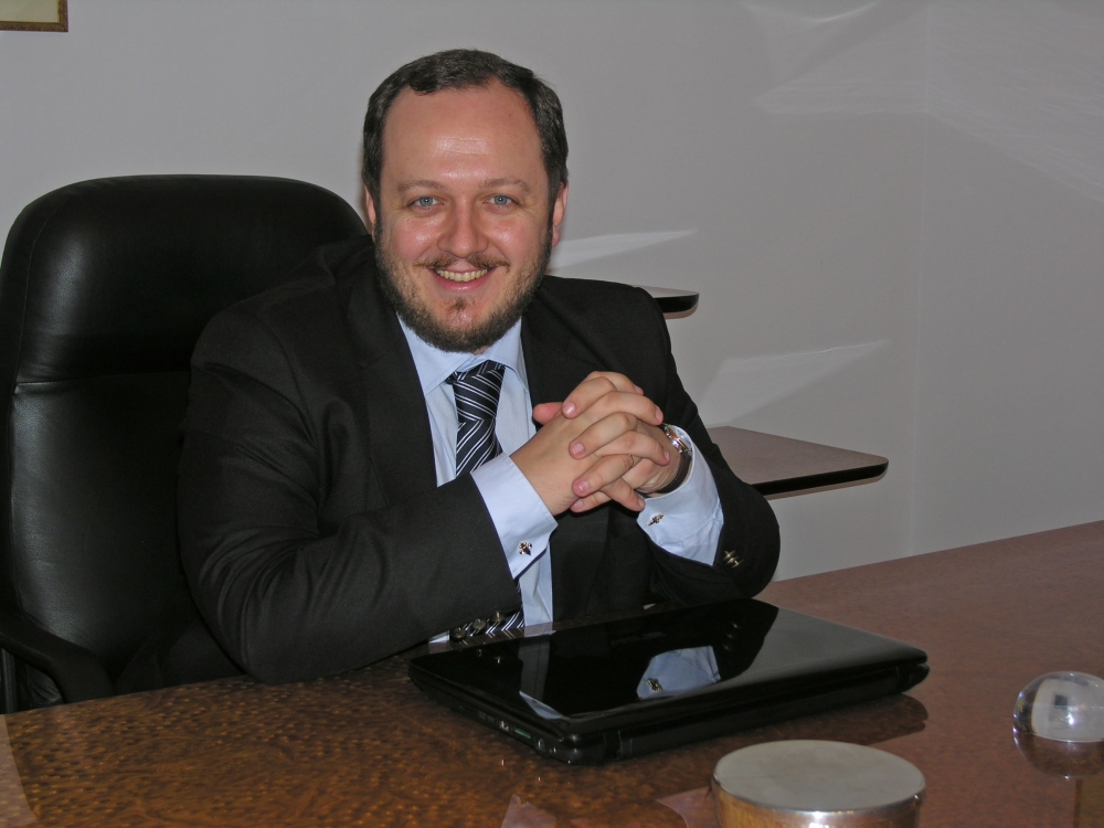 Adrian Papahagi a demisionat din PMP din cauza Elenei Udrea - papahagicv1-1404807949.jpg