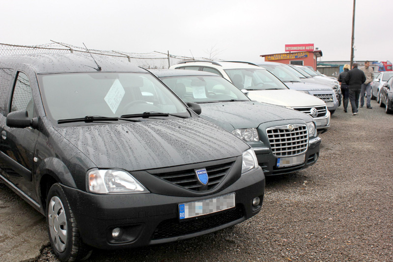 Cum va influența taxa de poluare piața auto din Constanța - parcauto-1324402750.jpg
