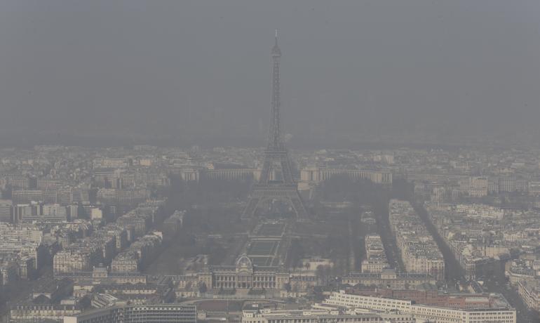 Paris / Transport în comun gratuit într-o încercare de diminuare a poluării - paris-1394960042.jpg