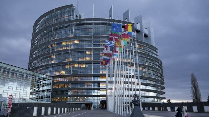Candidaturile pentru Parlamentul European trebuie depuse până în 28 martie - parlament-1550250213.jpg