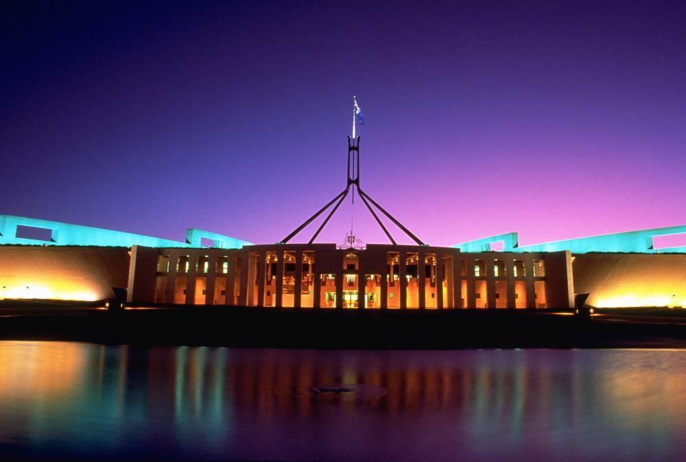 Guvernul australian i-a retras cetățenia unui membru al Statului Islamic - parlament1-1486908567.jpg