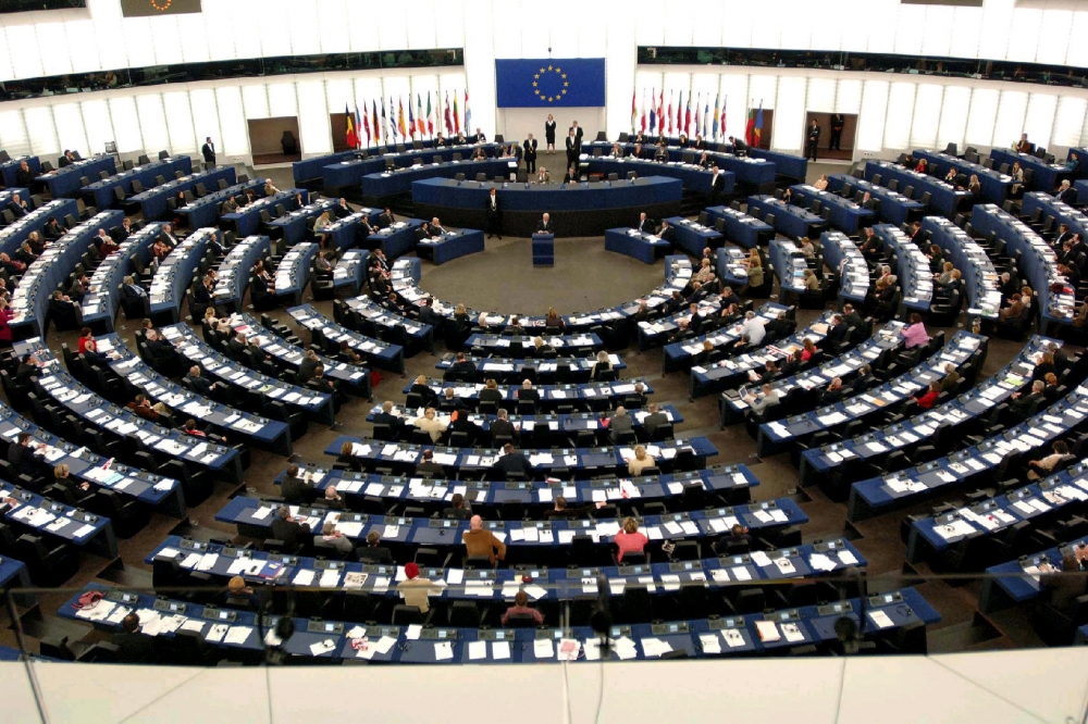 Situația bolnavilor de cancer, discutată în Parlamentul european - parlamentuleuropean2-1397146850.jpg