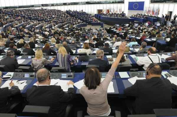 Parlamentul European cere Moldovei, Georgiei și Ucrainei să continue reformele și Rusiei să plece - parlamentuleuropeancere-1453387371.jpg