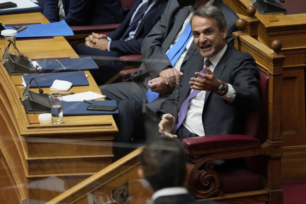 Parlamentul grec va investiga scandalul interceptărilor ilegale - parlamentulgrec-1661880213.jpg