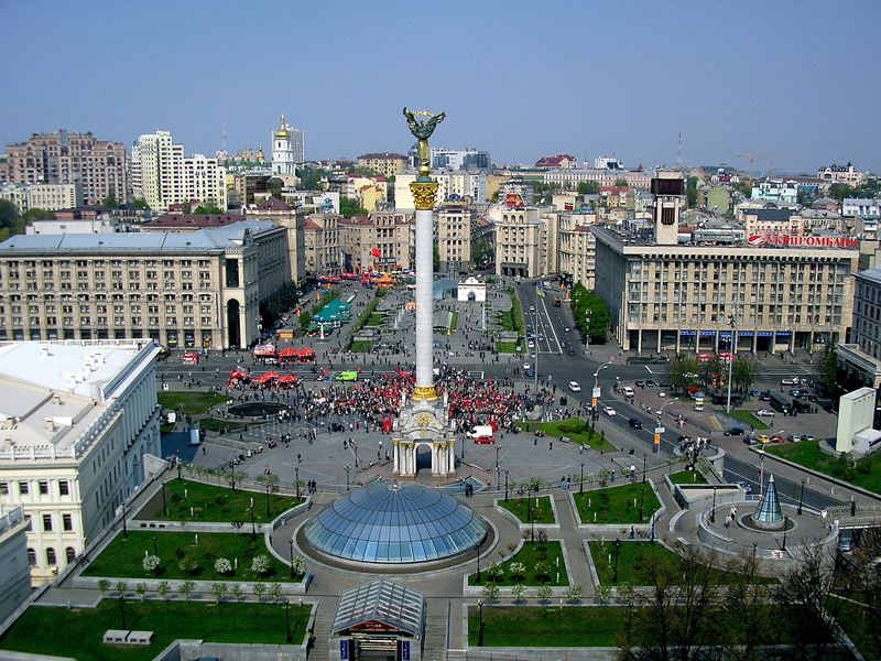 Participanți la contramanifestația puterii la Kiev, plătiți și puțin entuziaști - participanti-1387124459.jpg