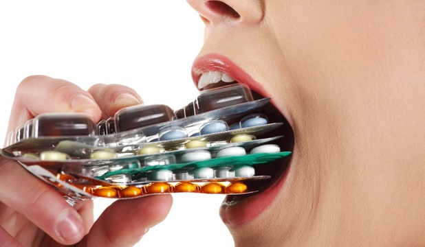 Campanie împotriva consumului nejustificat de antibiotice - pastile-1519120650.jpg