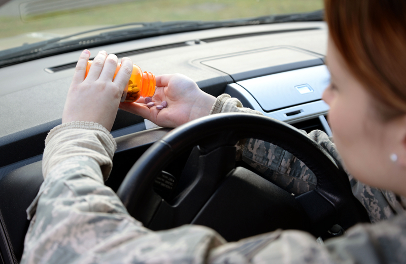 Atenție, șoferi! O banală pastilă de răceală vă poate duce cu mașina în pom - pastilelavolanbuna-1444410609.jpg
