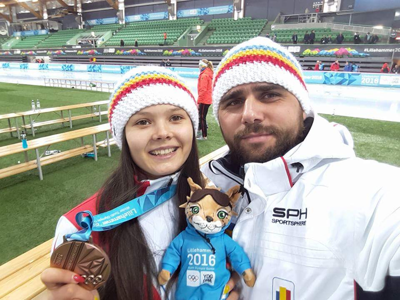 Patinatoare româncă, medaliată cu bronz la JO de tineret de la Lillehammer - patinat-1455733133.jpg