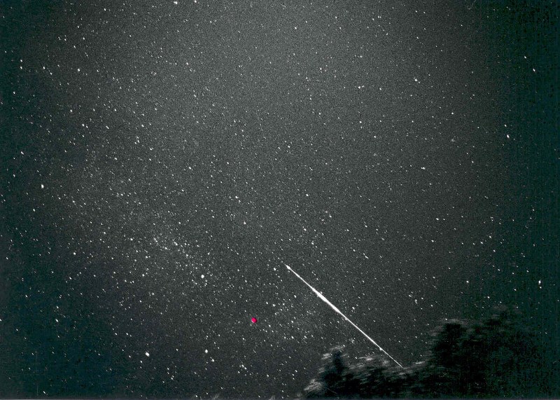 Ploaie de meteoriți Perseide, în această noapte - perseide-1376322593.jpg