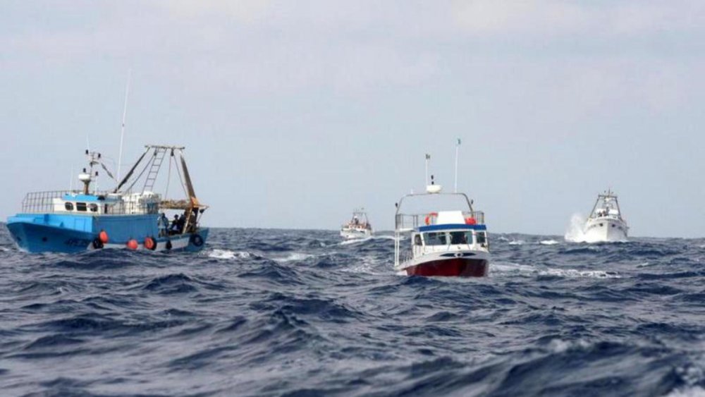 Căutarea pescadorului dispărut în Marea Neagră, suspendată - pescadorsursarealitatea-1621446207.jpg