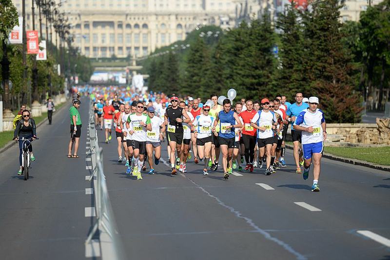 Peste 13.000 de alergători sunt așteptați la ediția 2016 a Maratonului București - peste-1474389847.jpg