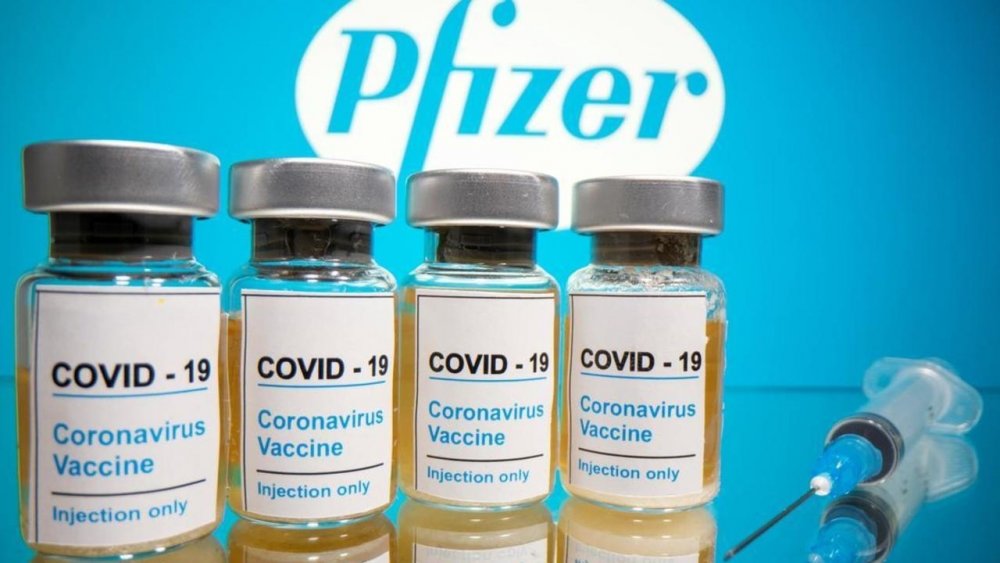 Primele doze de vaccin împotriva COVID-19 ajung în țară pe la Vama Nădlac 2, vineri, la ora 12.00 - pfizer-1608835227.jpg