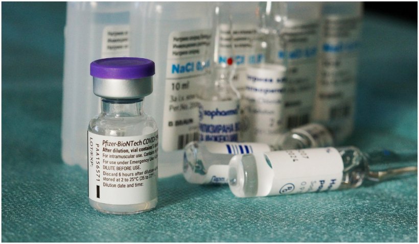 Pfizer/BioNTech: Cea de a treia doză de vaccin anti-COVID are o eficienţă de 95,6% - pfizer-1634826848.jpg