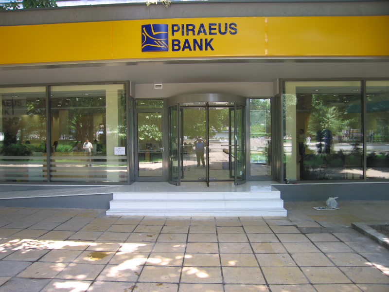 Piraeus a preluat activele ATEbank - piaeusbank-1343579033.jpg