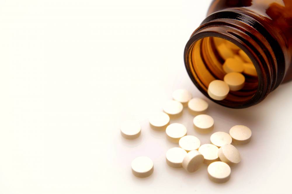 Care sunt cele mai ieftine medicamente din farmaciile românești - pills-1418478523.jpg