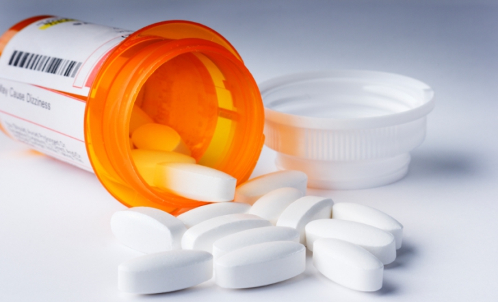 Medicamentele contrafăcute, un semnal de alarmă pentru sănătate - pills96033600-1368705562.jpg
