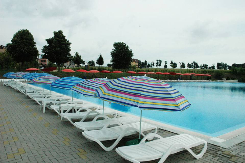 O zi de relaxare  la piscina cu apă sărată, din Techirghiol - piscinatechirghiol-1531495324.jpg