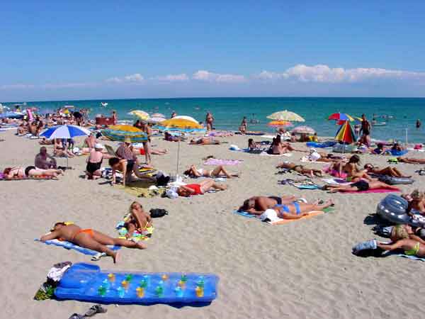 Soare și temperaturi normale, săptămâna aceasta, la Constanța - plaja-1316373609.jpg