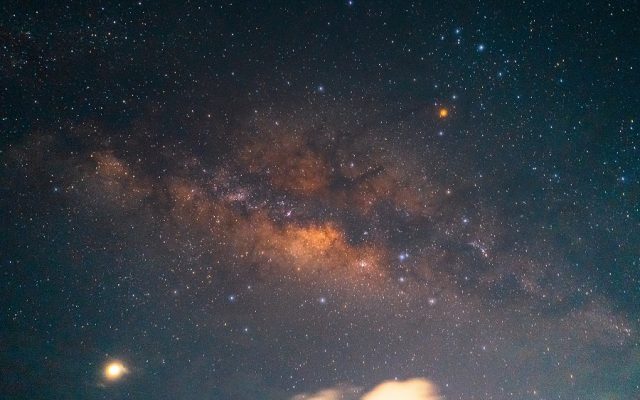 Spectacol rar pe cer. Cinci mari planete din sistemul nostru solar pot fi observate strălucind puternic - planeteuniversgalaxiespatiulcosm-1656057176.jpg