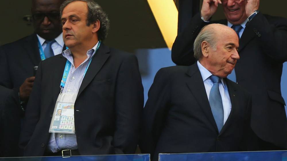 Comisia de Etică a FIFA cere sancționarea lui Blatter și a lui Platini - platini-1448117183.jpg