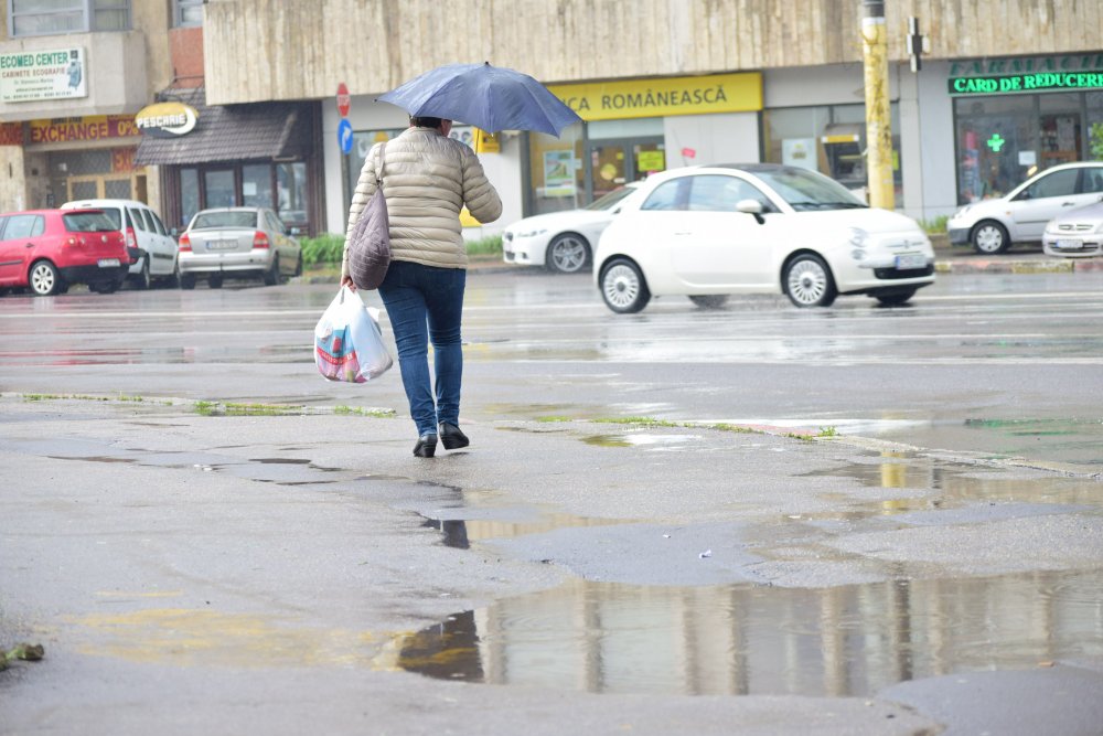 Ploi puternice, în toată zona Dobrogei şi pe litoral - ploiputernice-1638213499.jpg