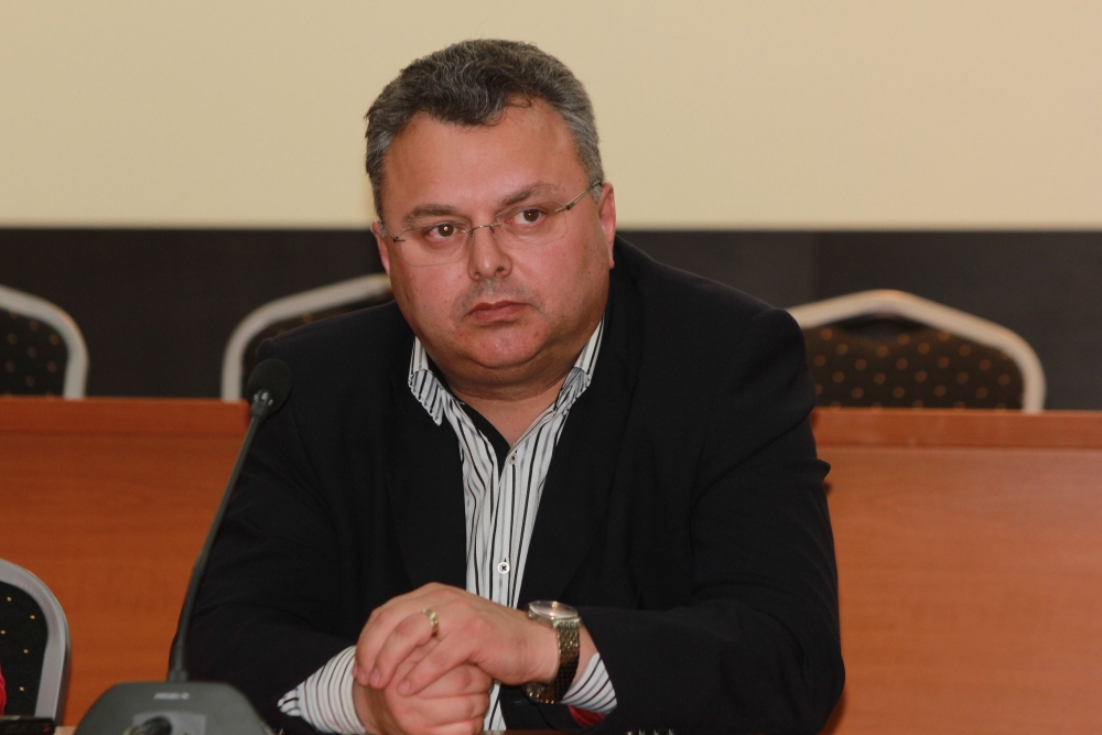 PNL Constanța se delimitează de declarațiile senatorului Călin Popescu Tăriceanu - pnlconstantagheorghedragomir3-1393429926.jpg