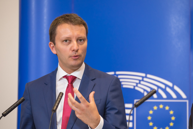 Siegfried Mureșan, de la PNL, a cerut bani de la UE. 