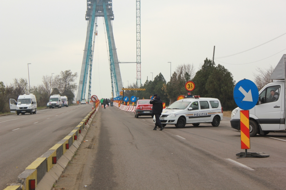 Podul de la Agigea, închis traficului rutier - pod-1386176712.jpg