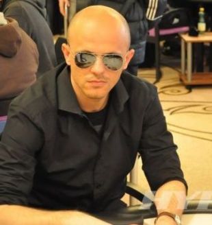 Poker / Românii sunt în top la mondialul de poker online - pokerromania-1347616531.jpg