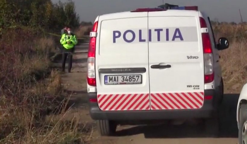 Un bărbat de 63 de ani din Botoşani a fost găsit mort într-o fântână. Fusese bătut şi aruncat - police-1642439813.jpg
