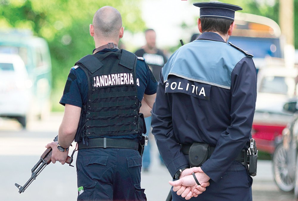 Razii în Județul Constanța: Polițiștii și Jandarmii au desfășurat acțiuni pe linia ordinii și siguranței publice - politia-1647440602.jpg