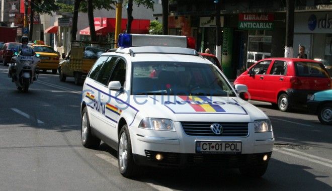 Peste 9.000 de amenzi date de polițiștii de la Rutieră în acest week-end! - politiagf11314640108-1344771651.jpg