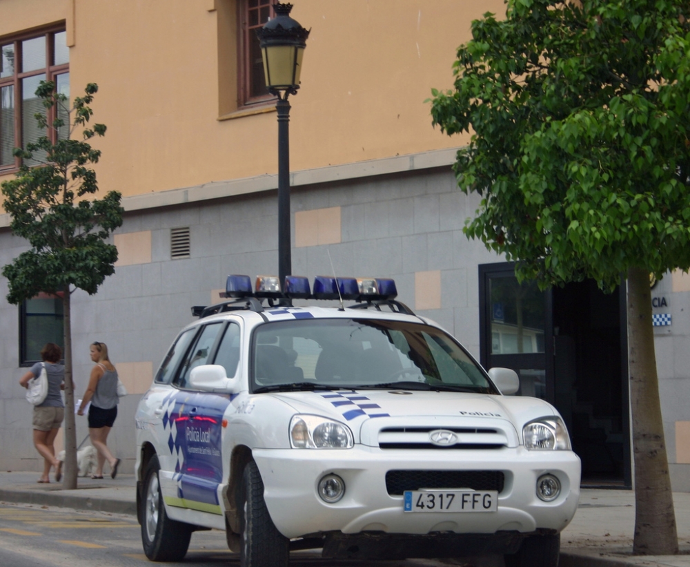 Proxenet din Mangalia, căutat de polițiștii spanioli - politias-1361328851.jpg