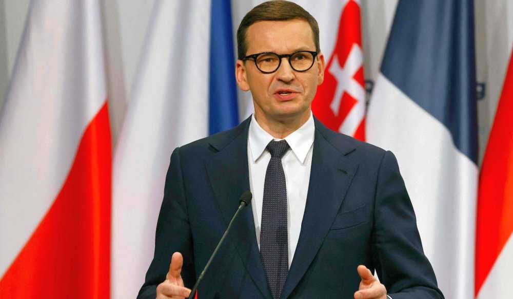 Polonia propune interzicerea totală a comerţului UE cu Rusia - polonia2-1647789931.jpg