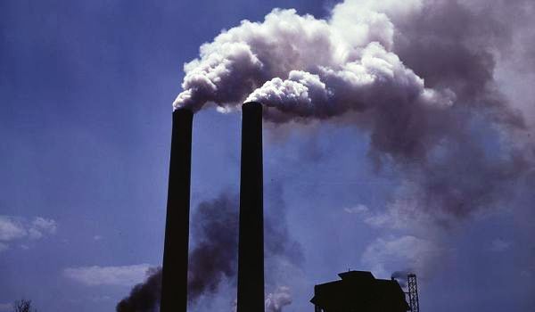 Amendă record de cinci miliarde de dolari pentru poluare - poluare-1396618798.jpg