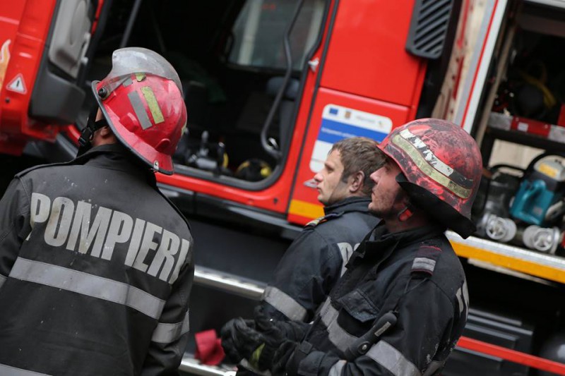 Butelie explodată la Constanța. Intervin pompierii - pompieri-1595334009.jpg
