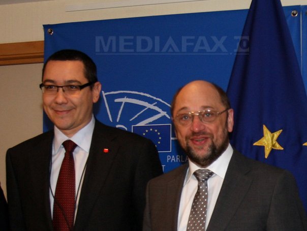 Ponta: Referendumul va fi organizat conform deciziei Curții Constituționale. Martin Schulz: Valorile UE trebuie respectate de toți - pontaschulzstefanmicsik-1342030028.jpg