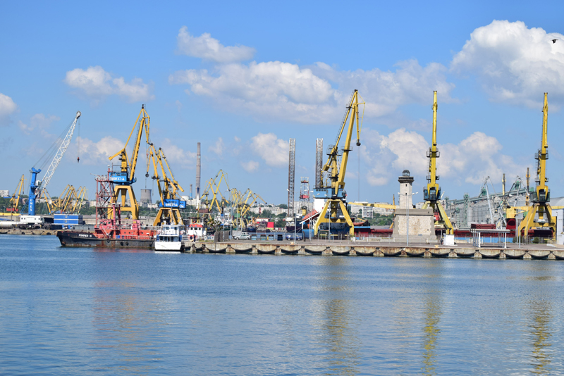 Topul mărfurilor din porturile maritime românești - portconstanta2-1526573733.jpg