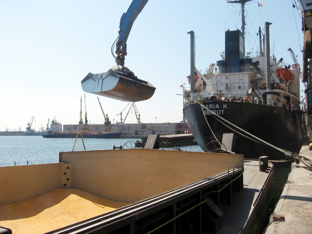 Invazia cerealelor în portul Constanța - portconstantaiulie20127-1372860069.jpg