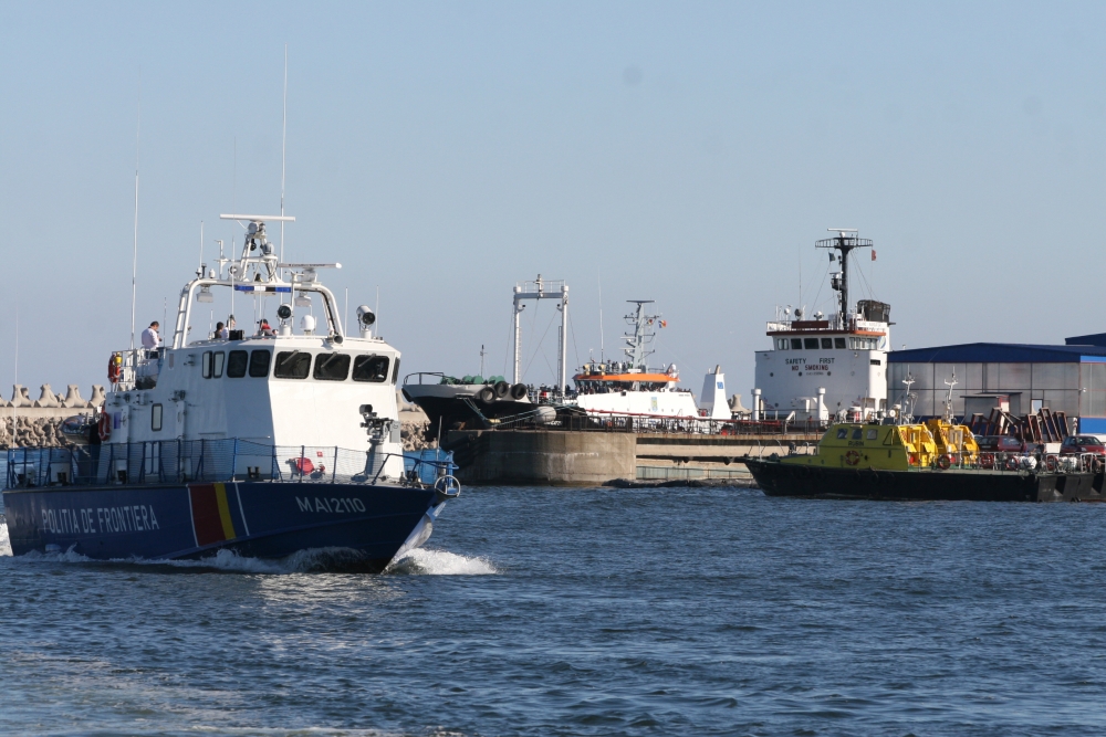 68 de nave și-au anunțat sosirea în porturile românești - portnava129-1384417897.jpg