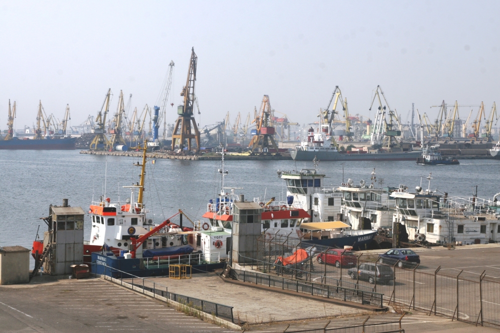Portul Constanța a primit 34.000 turiști în 2013 - portulconstanta2-1352798102.jpg