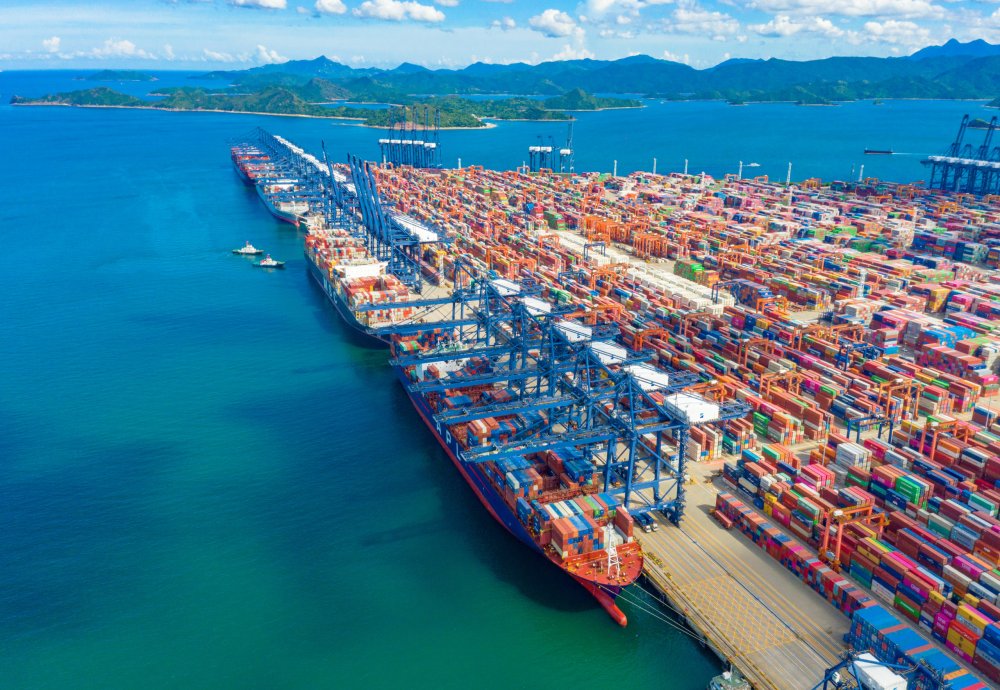 Porturile americane își prelungesc programul pentru a debloca lanțurile de aprovizionare - porturileamericaneisiprelungescp-1634914259.jpg