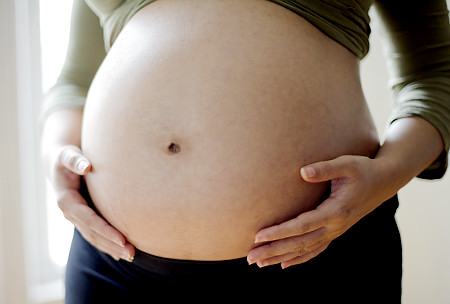 Gripa poate provoca avortul spontan - pregnantwomen-1323789648.jpg