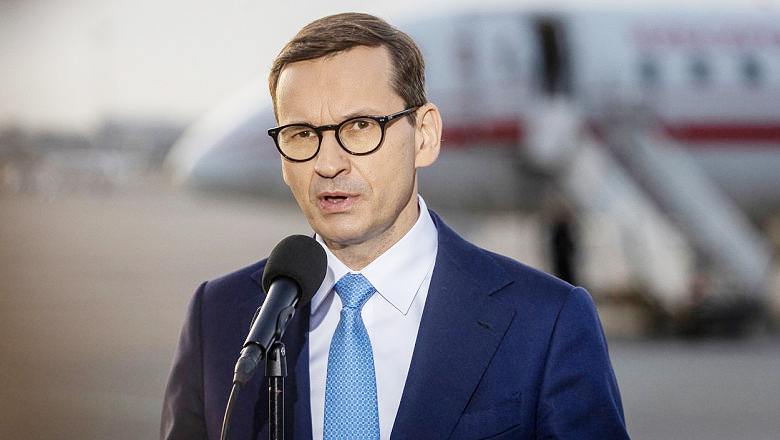 Premierul Poloniei îndeamnă liderii europeni, americani şi britanici să se deplaseze la Kiev, în semn de solidaritate - premierpolonia-1647543882.jpg