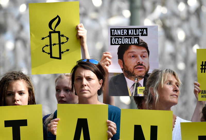 Președintele Amnesty International  în Turcia,  arestat din nou - presedintele-1517497936.jpg