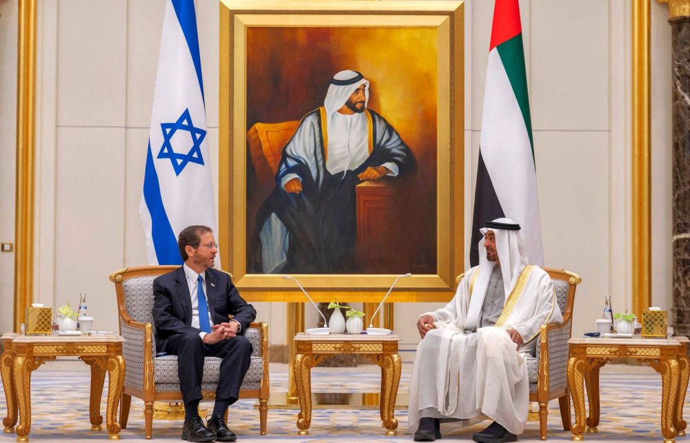 Preşedintele Israelului transmite un mesaj întregii regiuni în cursul unei vizite istorice în Emiratele Arabe Unite - presedintele-1643652163.jpg