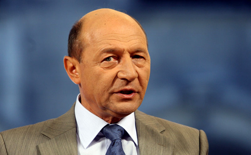 Președintele Traian Băsescu a decorat mai mulți înalți prelați - presedinteletraianbasescu-1398445663.jpg