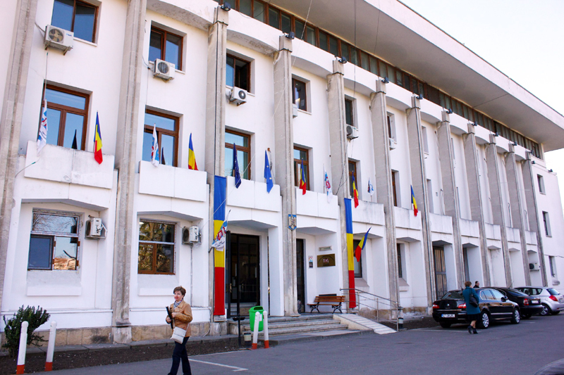 Primăria Constanța organizează  o dezbatere cu agenții economici - primariaconstanta-1434994331.jpg